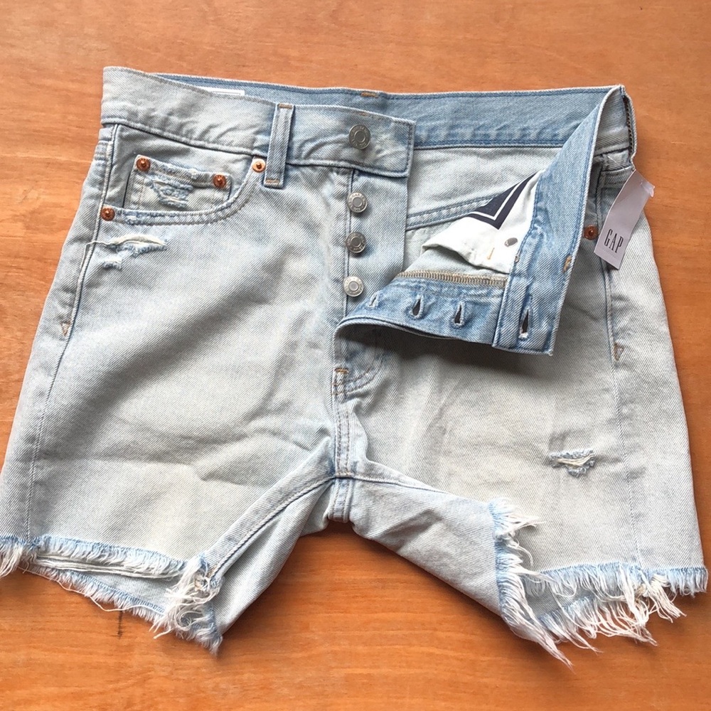 Brand new GAP shorts!